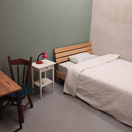 Apartamento Shared Flat In An Artists District Pikris Gora Tiflis Exterior foto