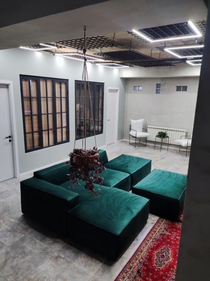 Apartamento Shared Flat In An Artists District Pikris Gora Tiflis Exterior foto