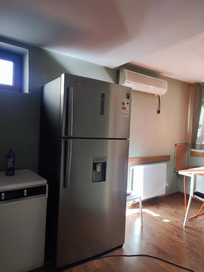 Apartamento Shared Flat In An Artists District Pikris Gora Tiflis Exterior foto
